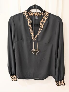 SHEIN Chic Black Blouse with Leopard Trim